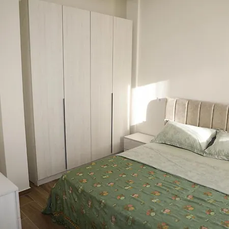 La Casa Di Fatmir Alloggio in famiglia Shkodër