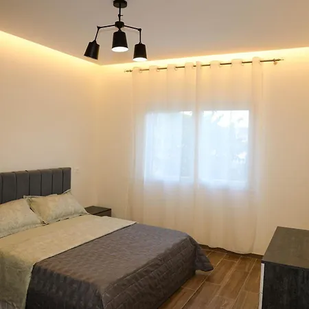 La Casa Di Fatmir