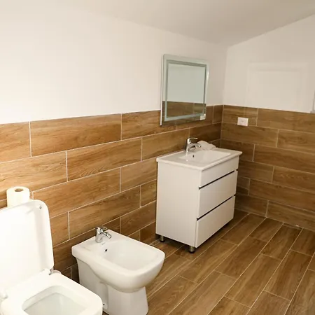 La Casa Di Fatmir * Shkodër